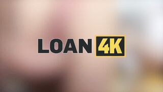 Блондинка дала трахнуть в жопу чтоб пройти собеседование