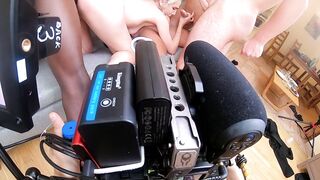 Блондинка снялась в групповом порно с четырьмя большим членами