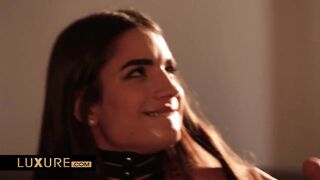 Хотела сделать сюрприз парню, а сделала сразу троим ебарям