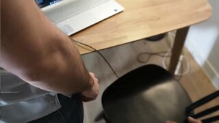 Рыжая сексапилка насладилась межрасовым мжм тройничком